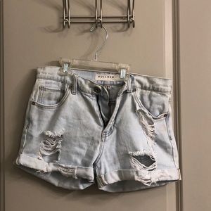 Bullhead boyfriend shorts size 3